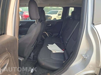 2016 Jeep Renegade Latitude – miniatura 10