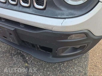 2016 Jeep Renegade Latitude – miniatura 18