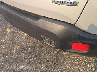2016 Jeep Renegade Latitude – miniatura 22