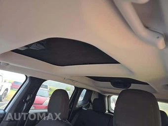 2016 Jeep Renegade Latitude – miniatura 8