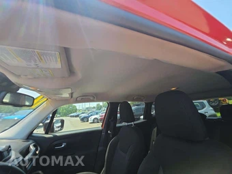 2016 Jeep Renegade Latitude – miniatura 11