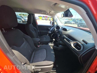 2016 Jeep Renegade Latitude – miniatura 18