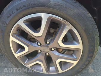 2016 Jeep Renegade Latitude – miniatura 24