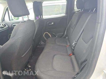 2016 Jeep Renegade Latitude – miniatura 13