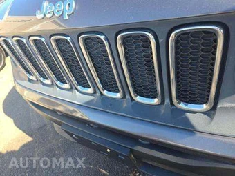2016 Jeep Renegade Latitude – miniatura 22