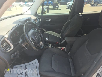 2016 Jeep Renegade Latitude – miniatura 7