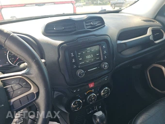 2016 Jeep Renegade Limited – miniatura 11