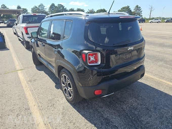 2016 Jeep Renegade Limited – miniatura 6