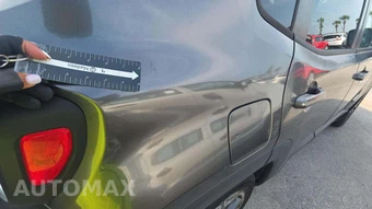2016 Jeep Renegade Limited – miniatura 32