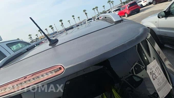 2016 Jeep Renegade Limited – miniatura 38
