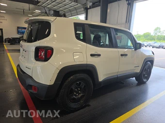 2016 Jeep Renegade Sport – miniatura 4