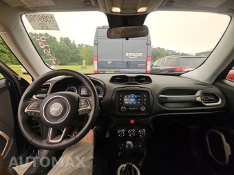 2016 Jeep Renegade Sport – miniatura 11