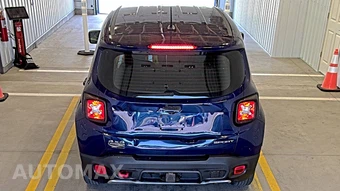 2016 Jeep Renegade Sport – miniatura 5