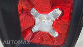 2016 Jeep Renegade Sport – miniatura 21