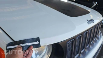 2016 Jeep Renegade Trailhawk – miniatura 25