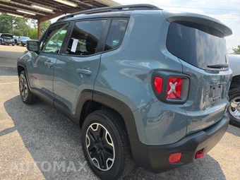 2016 Jeep Renegade Trailhawk – miniatura 6