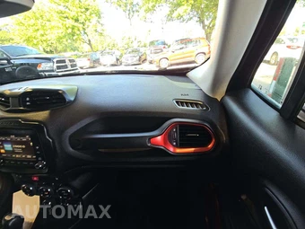 2016 Jeep Renegade Trailhawk - miniatura 19