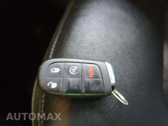 2016 Jeep Renegade Trailhawk - miniatura 8