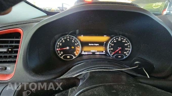 2016 Jeep Renegade Trailhawk – miniatura 19