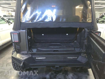 2016 Jeep Wrangler Freedom Edition - miniatura 14