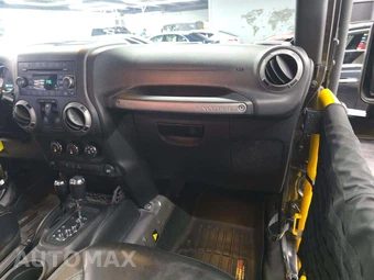 2016 Jeep Wrangler Freedom Edition - miniatura 19
