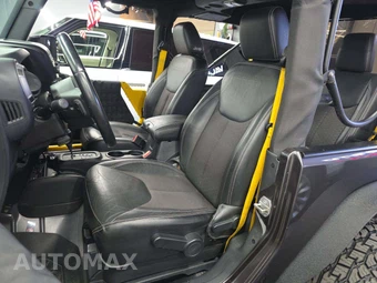 2016 Jeep Wrangler Freedom Edition - miniatura 6