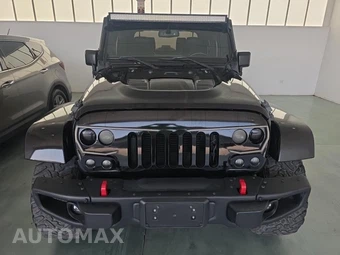 2016 Jeep Wrangler Hard Rock Edition - miniatura 2