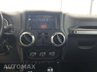 2016 Jeep Wrangler Rubicon - miniatura 7