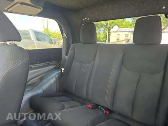 2016 Jeep Wrangler Sahara - miniatura 13