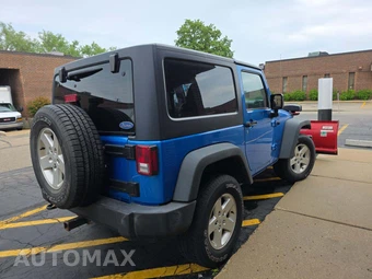 2016 Jeep Wrangler Sport - miniatura 3
