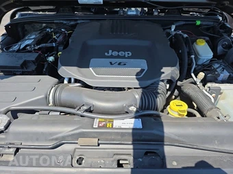2016 Jeep Wrangler Sport - miniatura 15