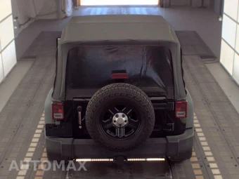2016 Jeep Wrangler Sport - miniatura 5