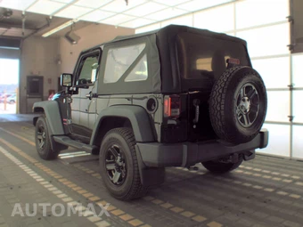 2016 Jeep Wrangler Sport - miniatura 6