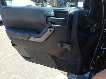 2016 Jeep Wrangler Sport - miniatura 9