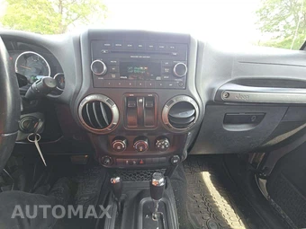 2016 Jeep Wrangler Sport - miniatura 7
