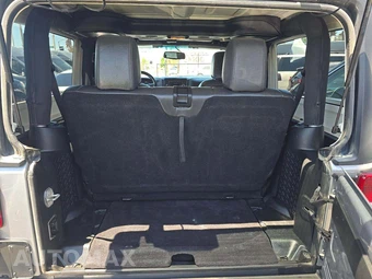 2016 Jeep Wrangler Sport - miniatura 14
