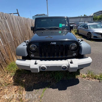 2016 Jeep Wrangler Sport - miniatura 2