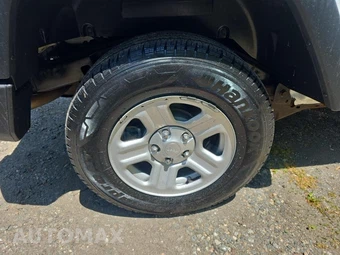 2016 Jeep Wrangler Sport – miniatura 10