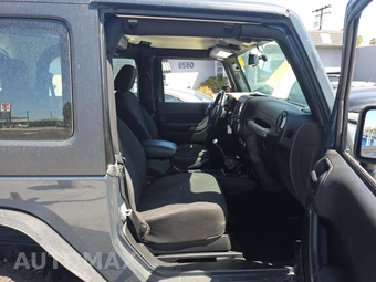 2016 Jeep Wrangler Sport - miniatura 18