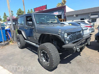 2016 Jeep Wrangler Sport - miniatura 4
