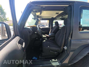 2016 Jeep Wrangler Sport - miniatura 6