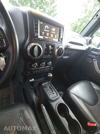 2016 Jeep Wrangler Unlimited 75th Anniversary Edition - miniatura 10