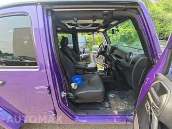 2016 Jeep Wrangler Unlimited Backcountry Edition - miniatura 18