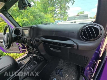 2016 Jeep Wrangler Unlimited Backcountry Edition - miniatura 19