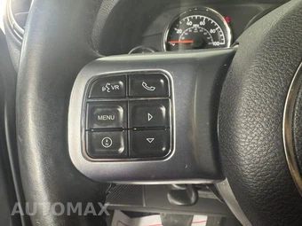 2016 Jeep Wrangler Unlimited Hard Rock Edition - miniatura 15