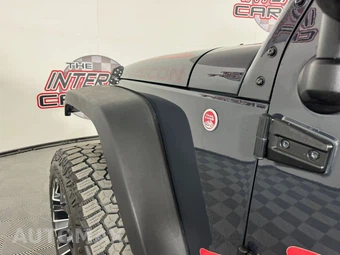 2016 Jeep Wrangler Unlimited Hard Rock Edition - miniatura 21