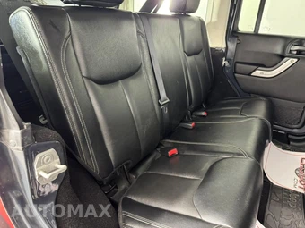 2016 Jeep Wrangler Unlimited Hard Rock Edition - miniatura 32
