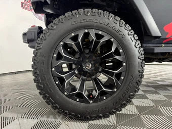 2016 Jeep Wrangler Unlimited Hard Rock Edition - miniatura 37