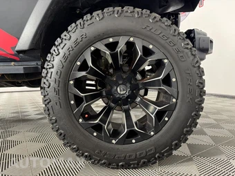 2016 Jeep Wrangler Unlimited Hard Rock Edition - miniatura 40