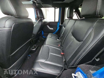 2016 Jeep Wrangler Unlimited Hard Rock Edition - miniatura 13